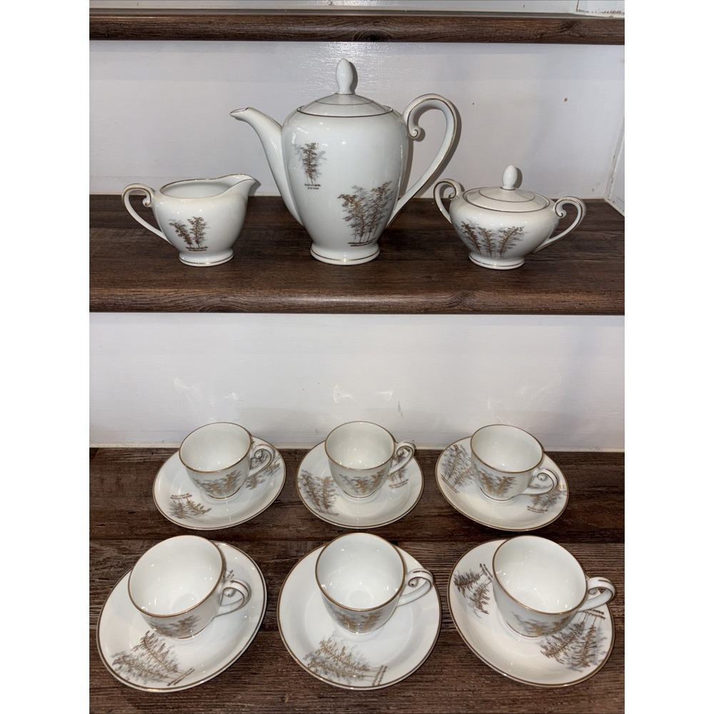 Fukagawa Arita Gold Bamboo Tea pot Set-Teapot, Creamer, Sugar, six saucer/cups